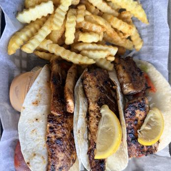 StingRay's Seafood - Mahi blackened tacos - Seafood Near Me - Tybee Island, Georgia