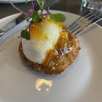 Coop 303 - Peaches & Cream - New American Near Me - Atlantic Beach, Florida