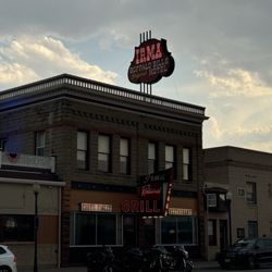 Buffalo Bill's Irma Hotel - The Irma