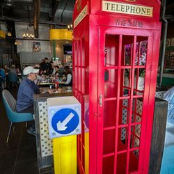 Hong Kong Cafe - Old HK phone booth