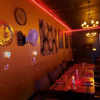 Ranoush - Hookah Bars Near Me - St. Louis, Missouri