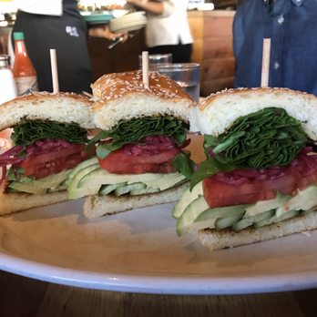 R+D Kitchen - Veggie sandwich - New American Near Me - Yountville, California