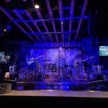 Copper Blues Cantina - Lacie Mae and Jayden Secor rockin' it - New American Near Me - Oxnard, California Copper Blues Cantina - Lacie Mae and Jayden Secor rockin' it - New American Near Me - Oxnard, California