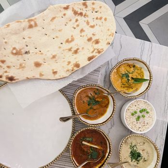 Red Chilli - Indian Near Me - Jackson Heights, New York