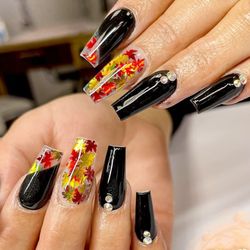 Mysa Nails & Spa - Holiday Specials at Mysa Nails & Spa. Get 10% OFF on Dipping & Acrylic services! (Main services only). Enjoy an extra 10% OFF for groups.