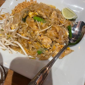 Tac Quick - Pad Thai Noodles - Thai Near Me - Chicago, Illinois