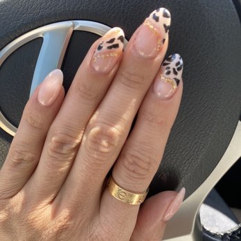 EM Beauty Nail Spa - Dip with design - Nail Salons Near Me - Millbrae, California EM Beauty Nail Spa - Dip with design - Nail Salons Near Me - Millbrae, California