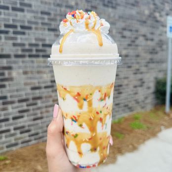 ReCharge Nutrition SC - a hand holding a cup of ice cream and sprinkles - Coffee & Tea Near Me - Summerville, South Carolina ReCharge Nutrition SC - a hand holding a cup of ice cream and sprinkles - Coffee & Tea Near Me - Summerville, South Carolina