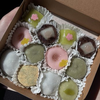Fugetsu-Do - Assorted mochi - Candy Stores Near Me - Los Angeles, California