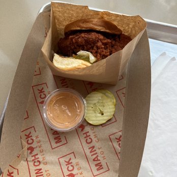Main Chick Hot Chicken - Chicken sandwich spicy - Chicken Shop Near Me - Pasadena, California