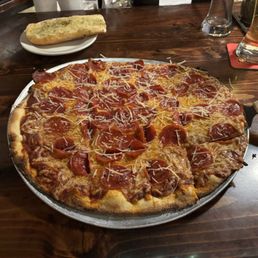 Thin Crust 14" Pepperoni Pizza