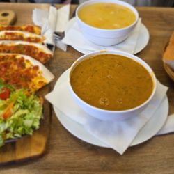 Simitzade - Lachmacun, Hühnersuppe und Linsensuppe