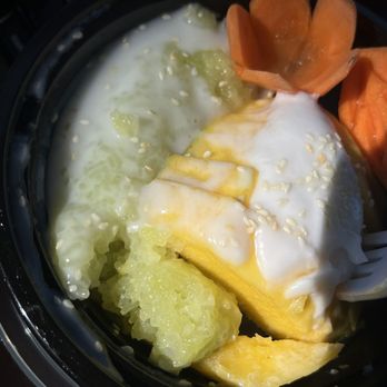 Thai Town Sycamore - D3. Sweet Sticky Rice with Mango - Thai Near Me - Sycamore, Illinois Thai Town Sycamore - D3. Sweet Sticky Rice with Mango - Thai Near Me - Sycamore, Illinois