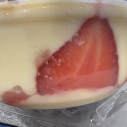 Sweet Daddy Desserts - Strawberry banana pudding