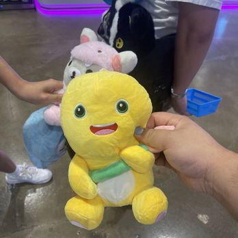Kawaii Klaws - Dragonite? - Arcades Near Me - Westminster, California Kawaii Klaws - Dragonite? - Arcades Near Me - Westminster, California