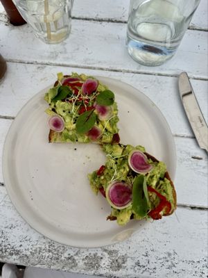 Great White Rotisseria by null