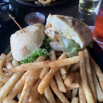 Maxwells Eatery - Chicken Chipotle no tomato - Pizza Near Me - Redding, California Maxwells Eatery - Chicken Chipotle no tomato - Pizza Near Me - Redding, California