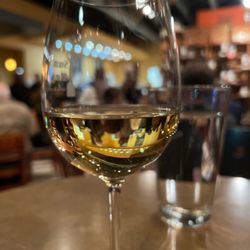 Sun Singer Wine and Spirits