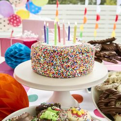 Kilwins Ice Cream - Chocolate - Fudge - Cookies N Cake Ice Cream Cake