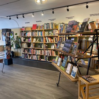 Dudley's Bookshop Cafe - the interior of the store - Bookstores Near Me - Bend, Oregon