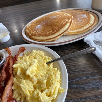 Watermill Restaurant - Fill yourself up with some real grub for a fair price. - American Near Me - Cave City, Kentucky Watermill Restaurant - Fill yourself up with some real grub for a fair price. - American Near Me - Cave City, Kentucky