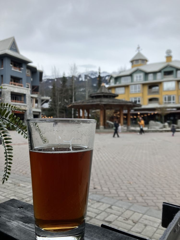 pub image