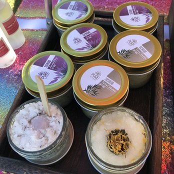 Trumbull Farmers’ Market - Aromatherapy - Farmers Market Near Me - Trumbull, Connecticut
