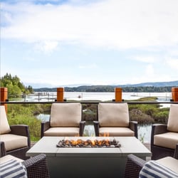 Drinkwaters Restaurant - Drinkwaters Social House - Deck fire pit