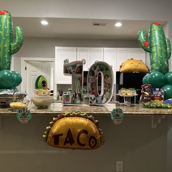 Oh She Popping Balloon - Taco party in a hotel - Balloon Services Near Me Oh She Popping Balloon - Taco party in a hotel - Balloon Services Near Me