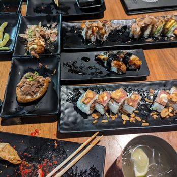 Kan Sushi - Who knew Doritos and Cheetos would make perfect sushi toppings! - Sushi Bars Near Me - Honolulu, Hawaii