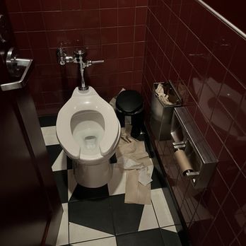 M Bird - Dirty disgusting bathroom in the middle of the afternoon... no reason for this. - Cocktail Bars Near Me - Tampa, Florida M Bird - Dirty disgusting bathroom in the middle of the afternoon... no reason for this. - Cocktail Bars Near Me - Tampa, Florida