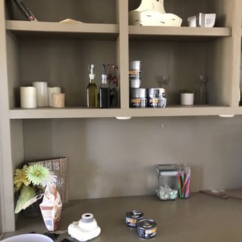 Evergreen Inn - Staff clean up after dinner - Vacation Rentals Near Me - Frazier Park, California