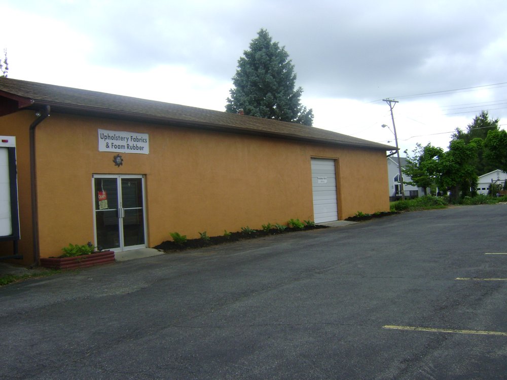 SCHOOLHOUSE FABRICS 28 Photos 220 N Locust St, Floyd, VA Yelp