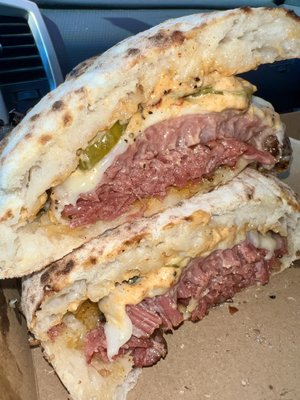 III Mas Bakery & Deli by null