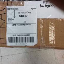New World Camping - Yum bo mi said he never received this package yet he sends me this picture of the package I shipped. Liar and scam artist!