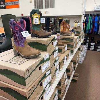 Sharpe's Department Store - Children's boots and clothes - Shoe Stores Near Me - Chandler, Oklahoma Sharpe's Department Store - Children's boots and clothes - Shoe Stores Near Me - Chandler, Oklahoma