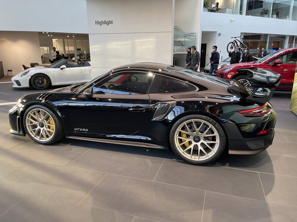 PORSCHE CENTRE MARKHAM Updated September 2024 23 Photos 8590