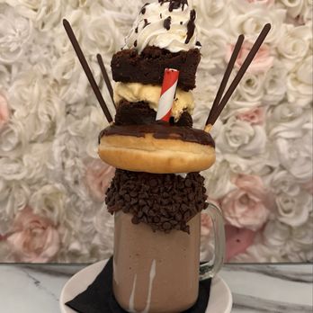 Sugar Factory - 5.26.2025 - Desserts Near Me - San Antonio, Texas Sugar Factory - 5.26.2025 - Desserts Near Me - San Antonio, Texas