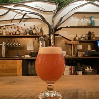 Somewhere in Particular Brewing - save me a slice sour - Brewpubs Near Me - Columbus, Ohio