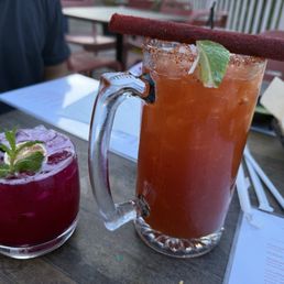 Cocktails Cocktails
