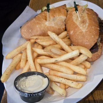 Burgers and Brew - Philly steak sandwich - Burgers Near Me - Sacramento, California Burgers and Brew - Philly steak sandwich - Burgers Near Me - Sacramento, California