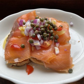 Jay Street Bistro - Smoked salmon toast - Breakfast & Brunch Near Me - Katonah, New York