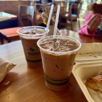 Beloved's Bakery & Cafe - Iced Mexican Mocha - Bakeries Near Me - Reno, Nevada