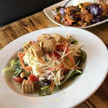 Tho One Thai Eatery - Papaya Salad - Thai Near Me - La Verne, California