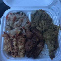 Ava's Taste Of The Caribbean - Fried Plantains, Macaroni and Cheese, Saute Mixed Vegetables, Curry Chicken Bowl
