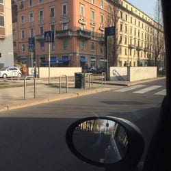 Stazione Milano Lancetti - Passante di via lancetti...ingresso