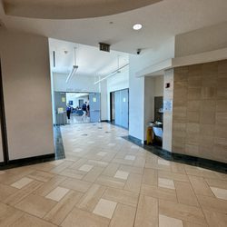 Los Angeles Superior Court - Airport Courthouse