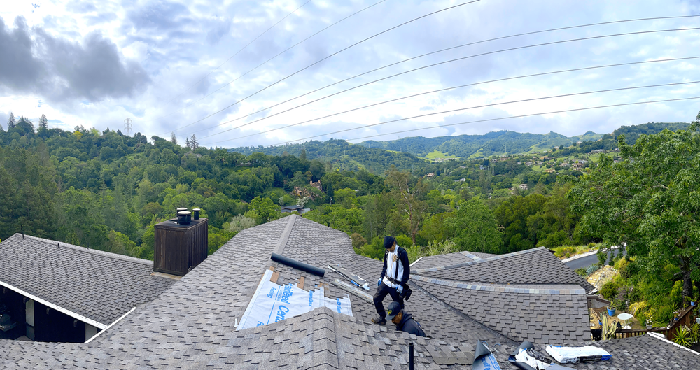 Slide of Freeman Roofing