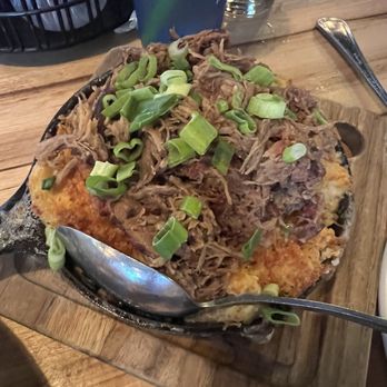 Del's Hideout - Pulled pork Mac and cheese - Barbeque Near Me - San Diego, California Del's Hideout - Pulled pork Mac and cheese - Barbeque Near Me - San Diego, California