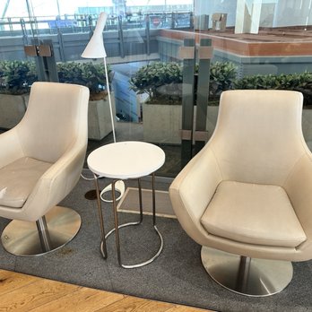 SkyTeam Lounge - Airport Lounges Near Me - Richmond, British Columbia